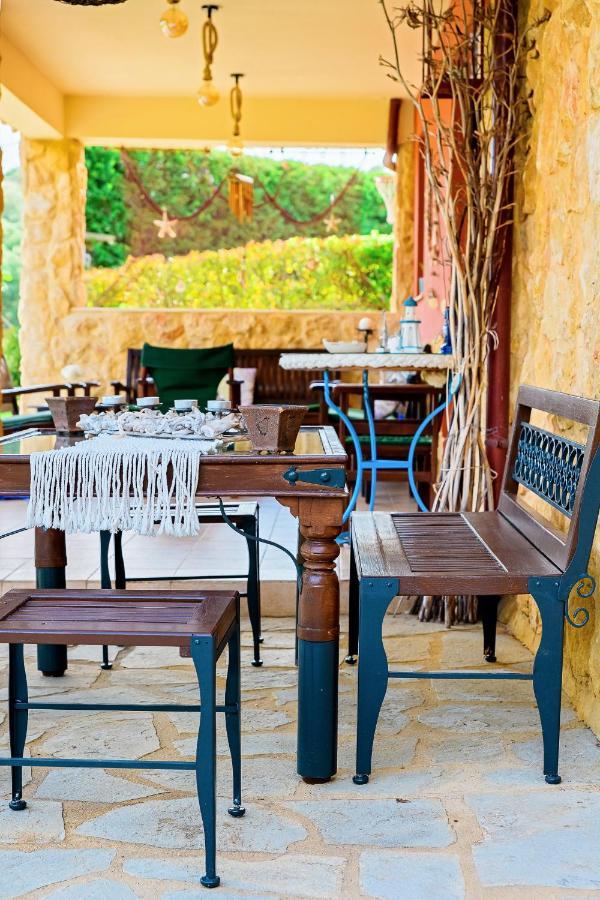 Villa Mariellie Néa Péramos 외부 사진