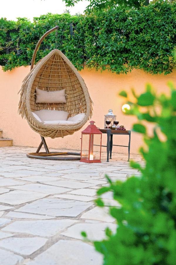 Villa Mariellie Néa Péramos 외부 사진
