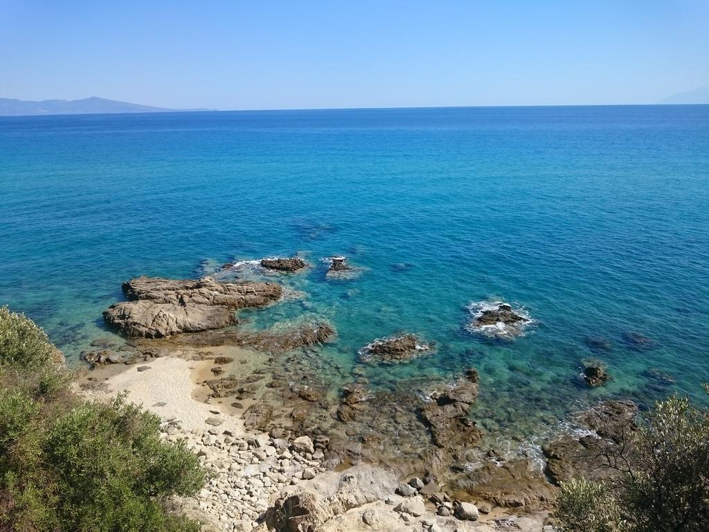 Villa Mariellie Néa Péramos 외부 사진